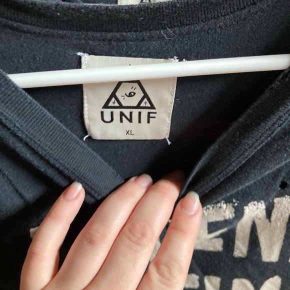 Unif - Picture 2 of 2